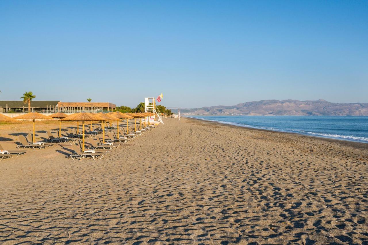 Hotel Caretta Beach Gerani  エクステリア 写真